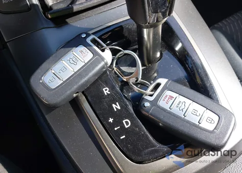 2015 Hyundai Genesis 3.8 Base z USA, uszkodzony, nr VIN KMHHT6KJ5FUL26225